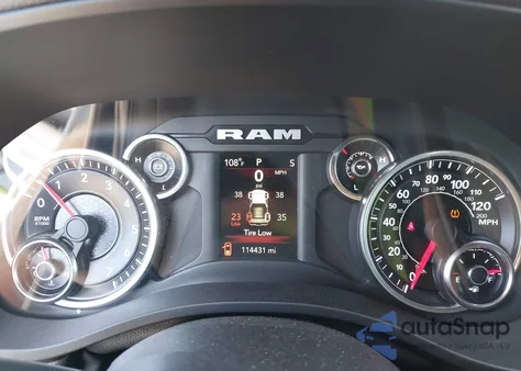 2022 Ram 1500 Big Horn/Lone Star из США, поврежденный, VIN 1C6RREFT2NN125613